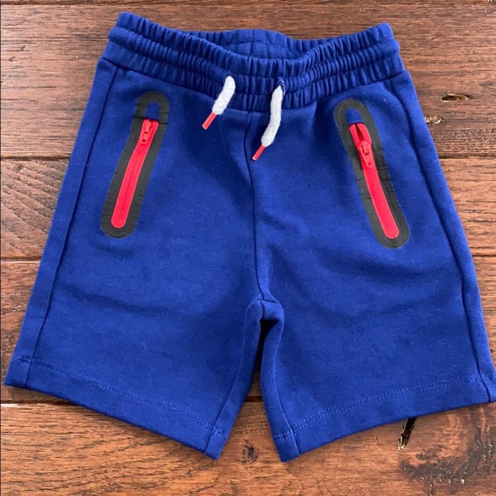 GAP Tech Short